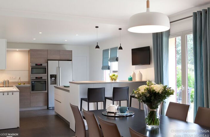 VILLEURBANNE : 2 pièces, balcon — photo 2