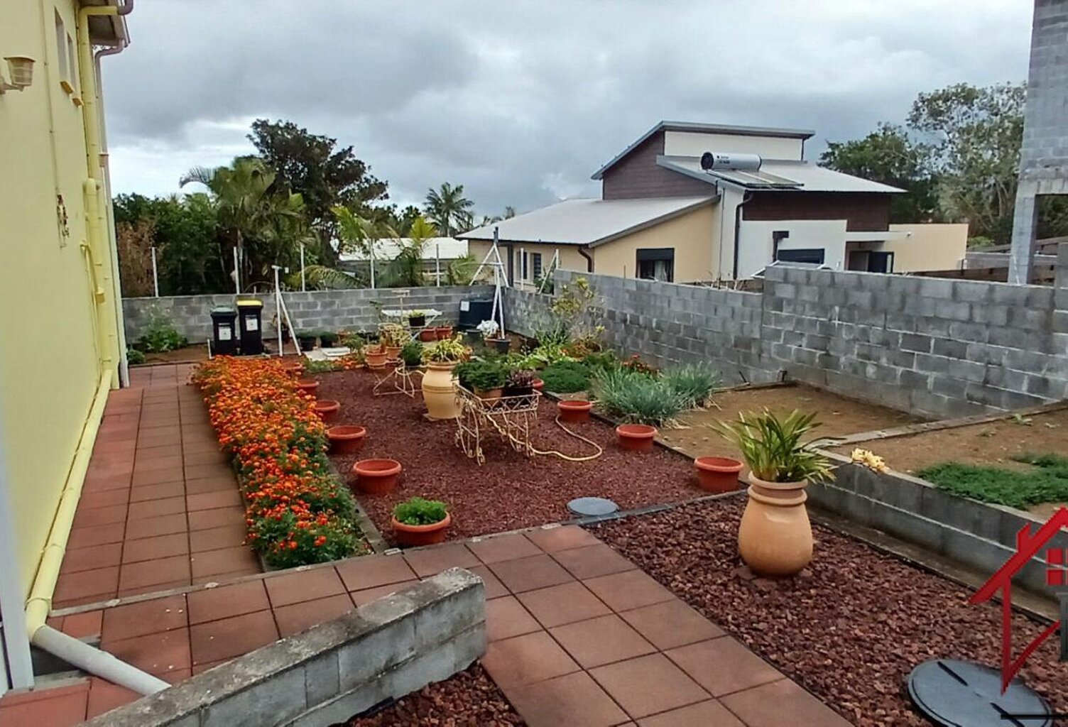 Villa F 4 de 118 m2  sur un terrain de 618 m2 située à Pont — photo 1