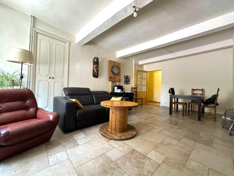 À vendre grand appartement T3bis avec garage et cave — photo 1