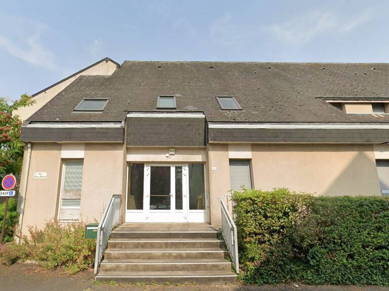 À vendre immeuble de 760 m2 à Loches, quartier des Bas Clos — photo 1