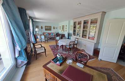 BLANCHE DE CASTILLE, Appartement de109.60 m2 — photo du bien