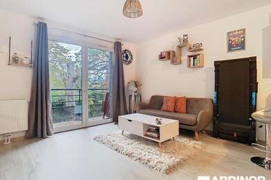 Appartement 2 pièces 710 €