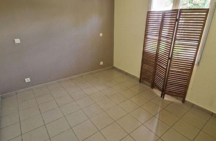 Appartement À Louer — photo 3