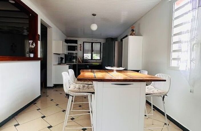Maison Baie Mahault 4 pièce(s) 153.36 m2 — photo 4
