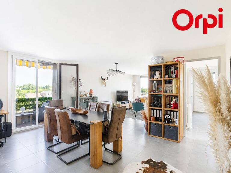 Appartement À Vendre — photo 1