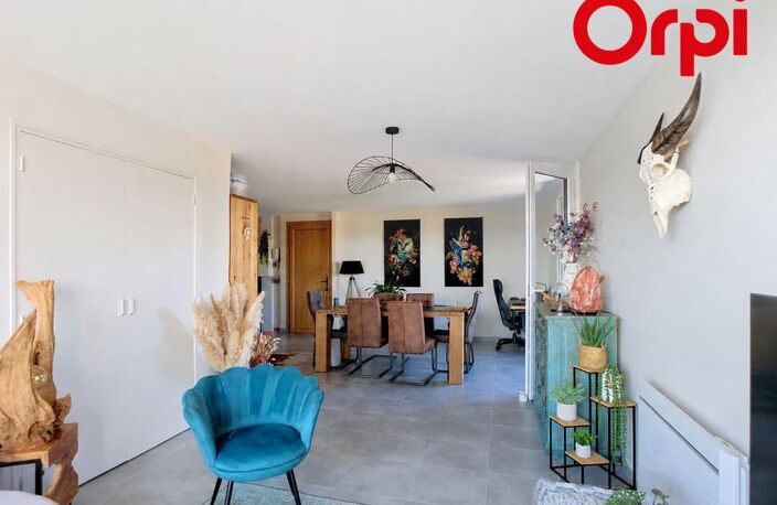 Appartement À Vendre — photo 2