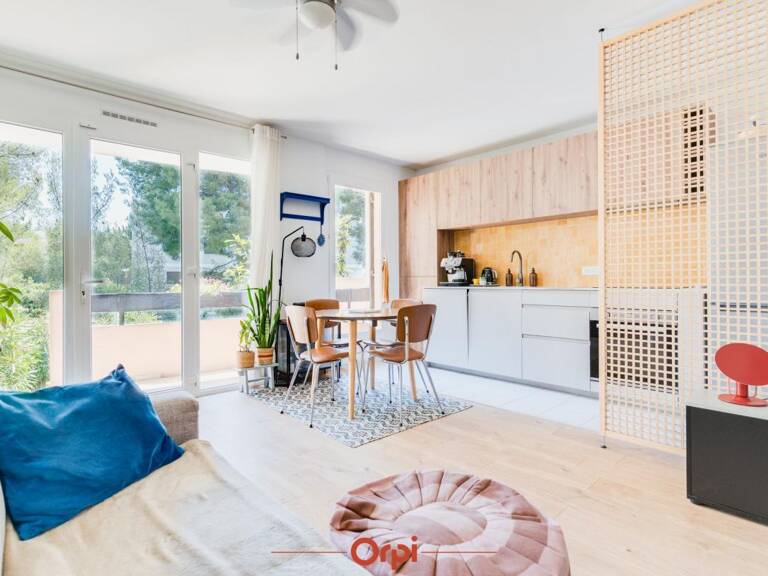 Appartement T3 de 74m² avec jardin de 28m² et garage — photo 1
