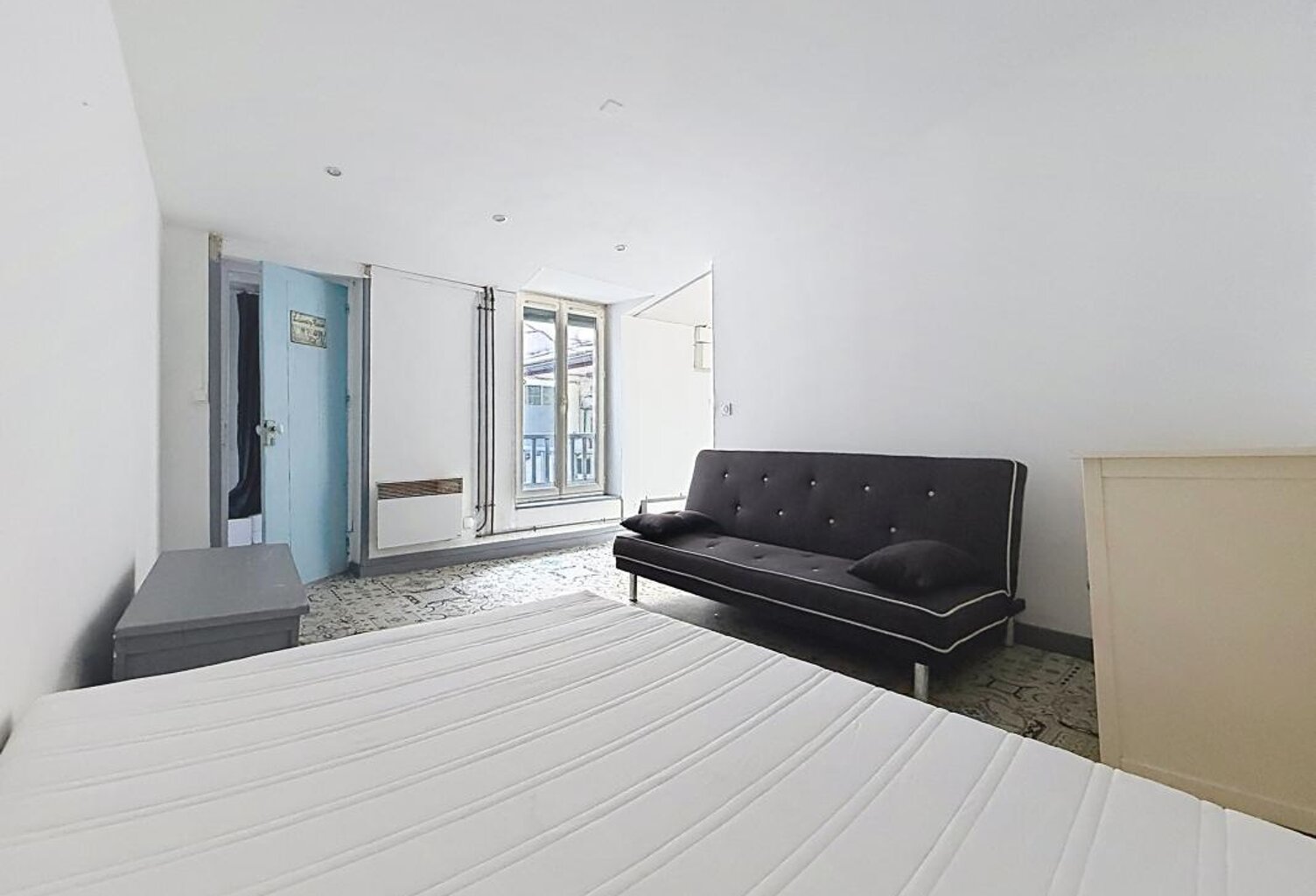 Appartement À Vendre — photo 1