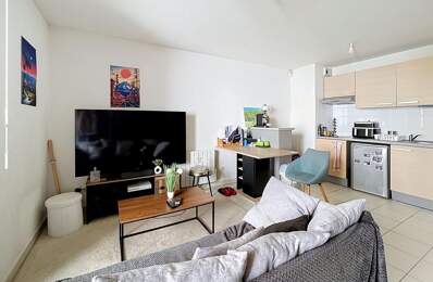 À VENDRE – T2 EN REZ-DE-JARDIN – VÉNISSIEUX – INVESTISSEMENT LOCATIF — photo du bien