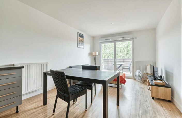 EN EXCLUSIVITÉ 🌟 PESSAC ALOUETTE – T3 lumineux avec balcon/terrasse 🌟 — photo 4