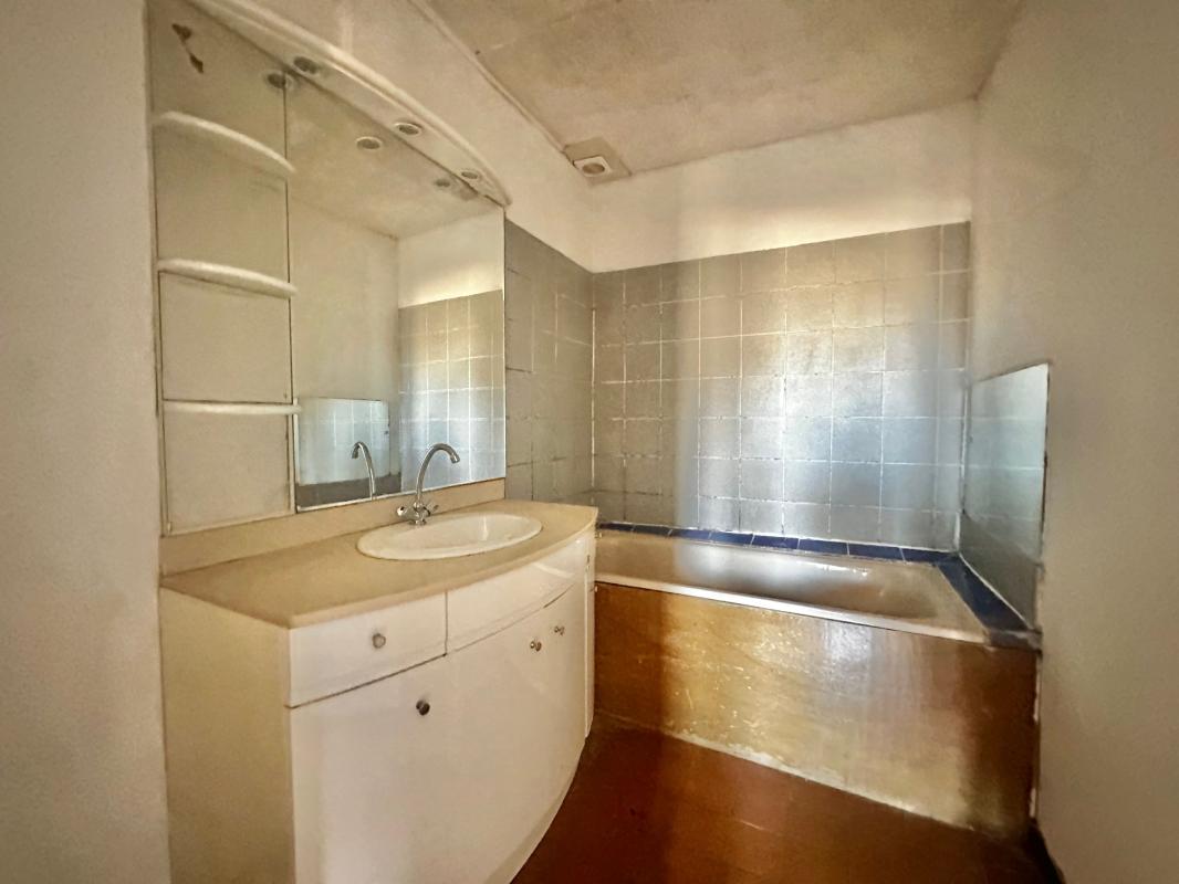 Maison de 88 m² avec jardin à Saint-Just