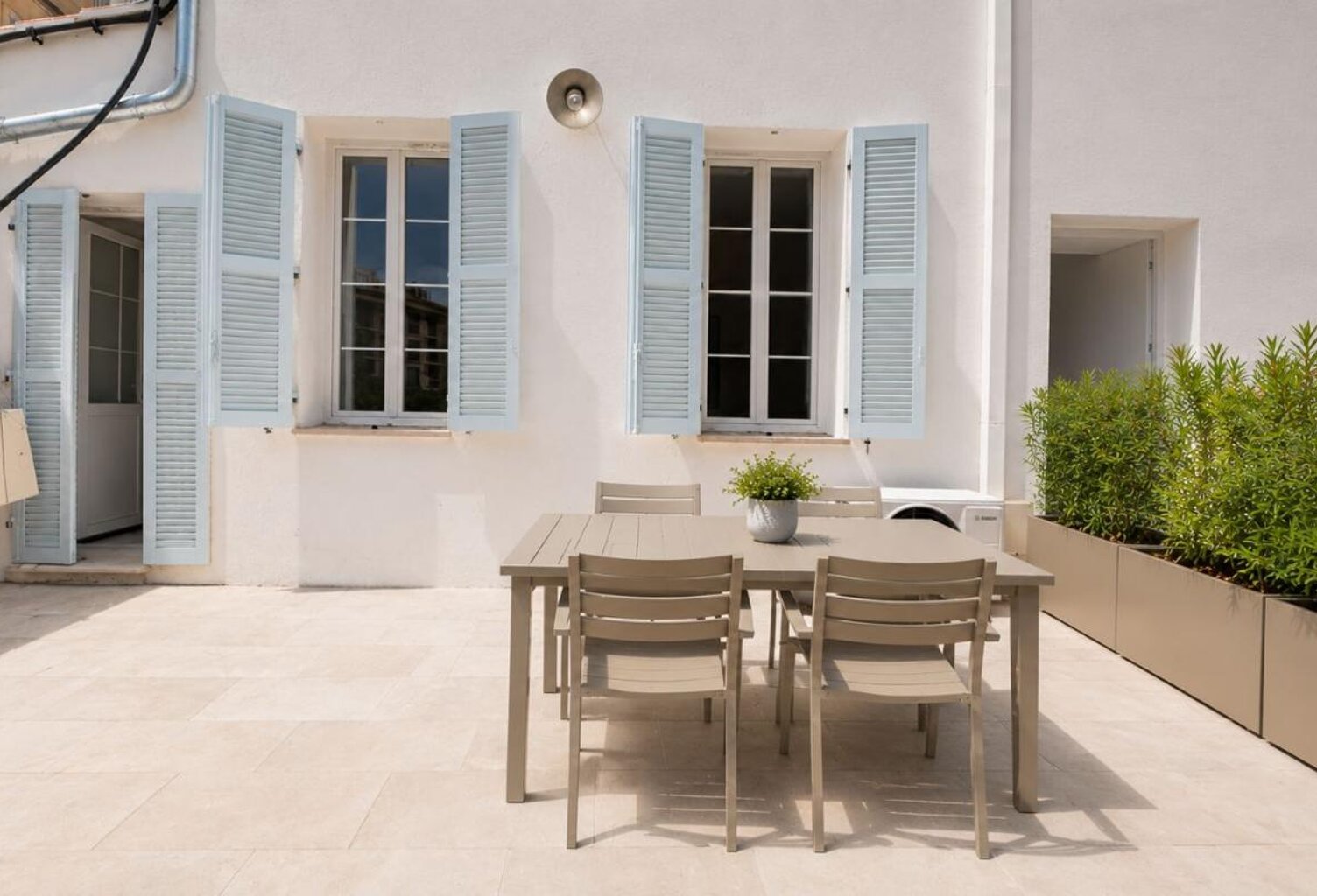 A vendre type 2 neuf avec terrasse privative et parking privatif sans charge — photo 1