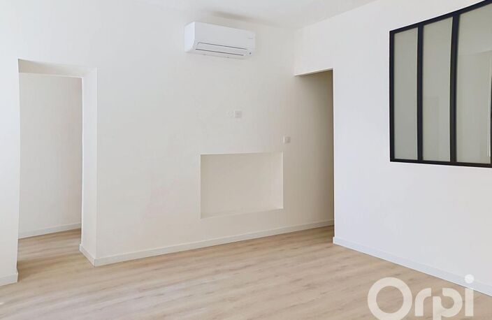 A vendre type 2 neuf avec terrasse privative et parking privatif sans charge — photo 2
