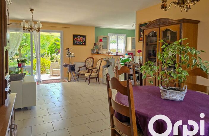 Plain pied ST LAURENT DE LA PREE — photo 5