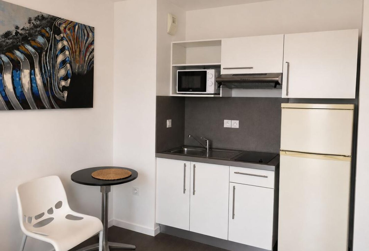 Appartement À Vendre — photo 1