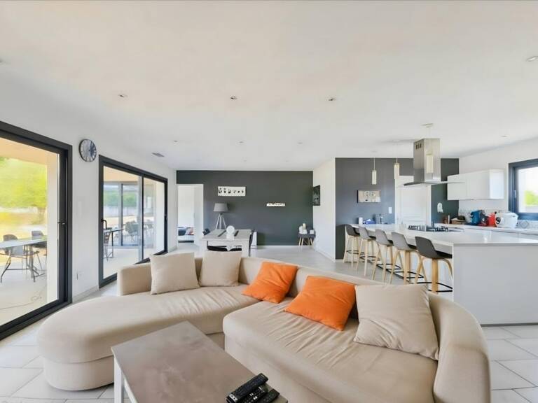 EXCLUSIVITE - TEYSSODES - Maison familiale — photo 1