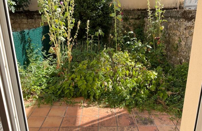 Appartement À Vendre — photo 2