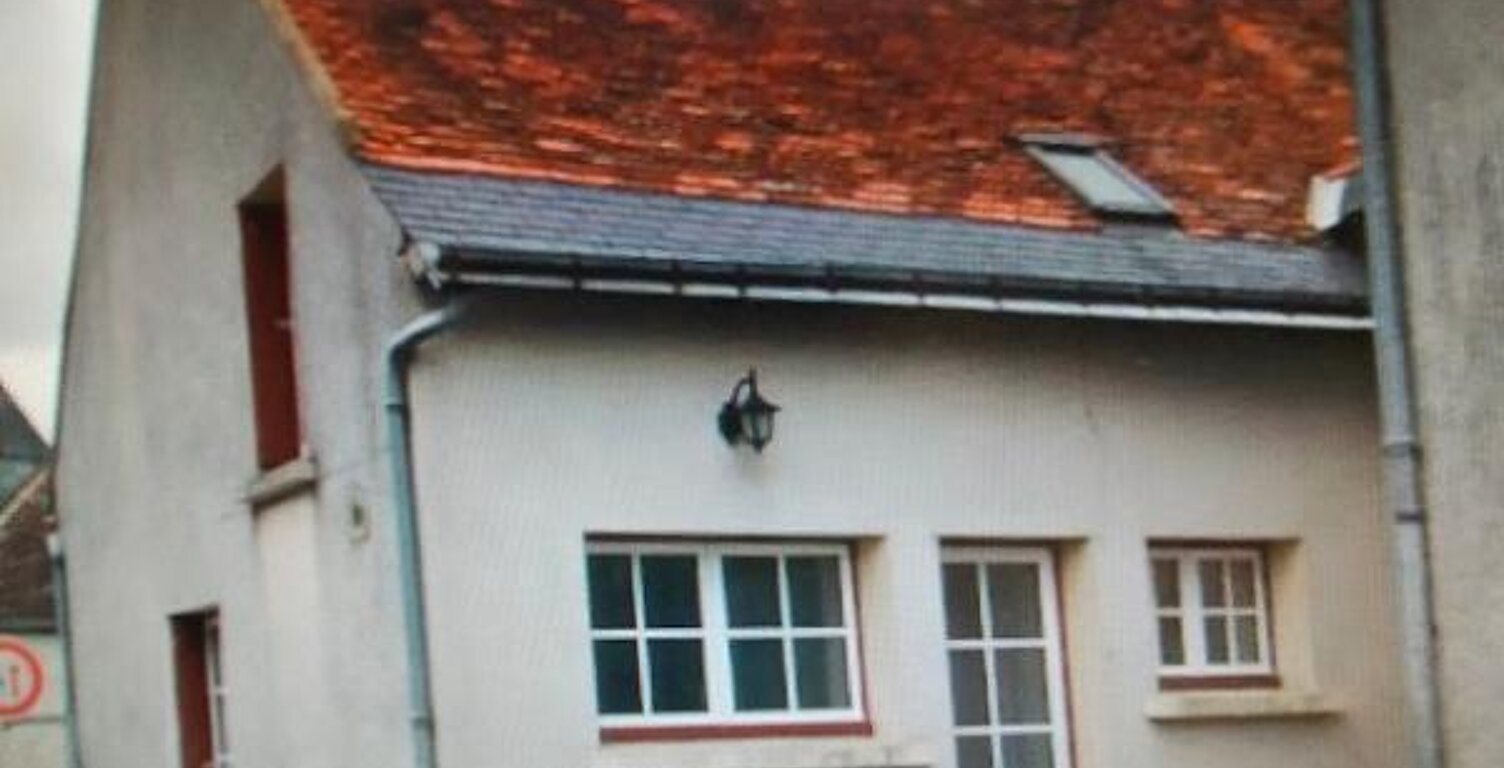 ORBIGNY, MAISON T4 à louer dans le bourg — photo 1