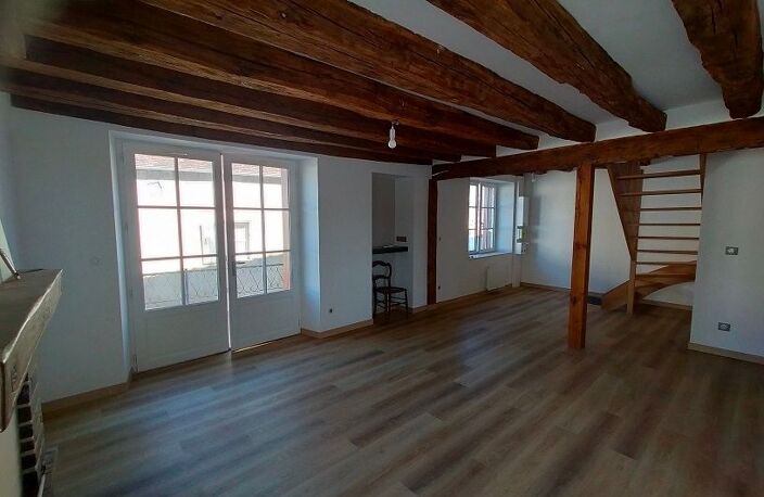 ORBIGNY, MAISON T4 à louer dans le bourg — photo 3
