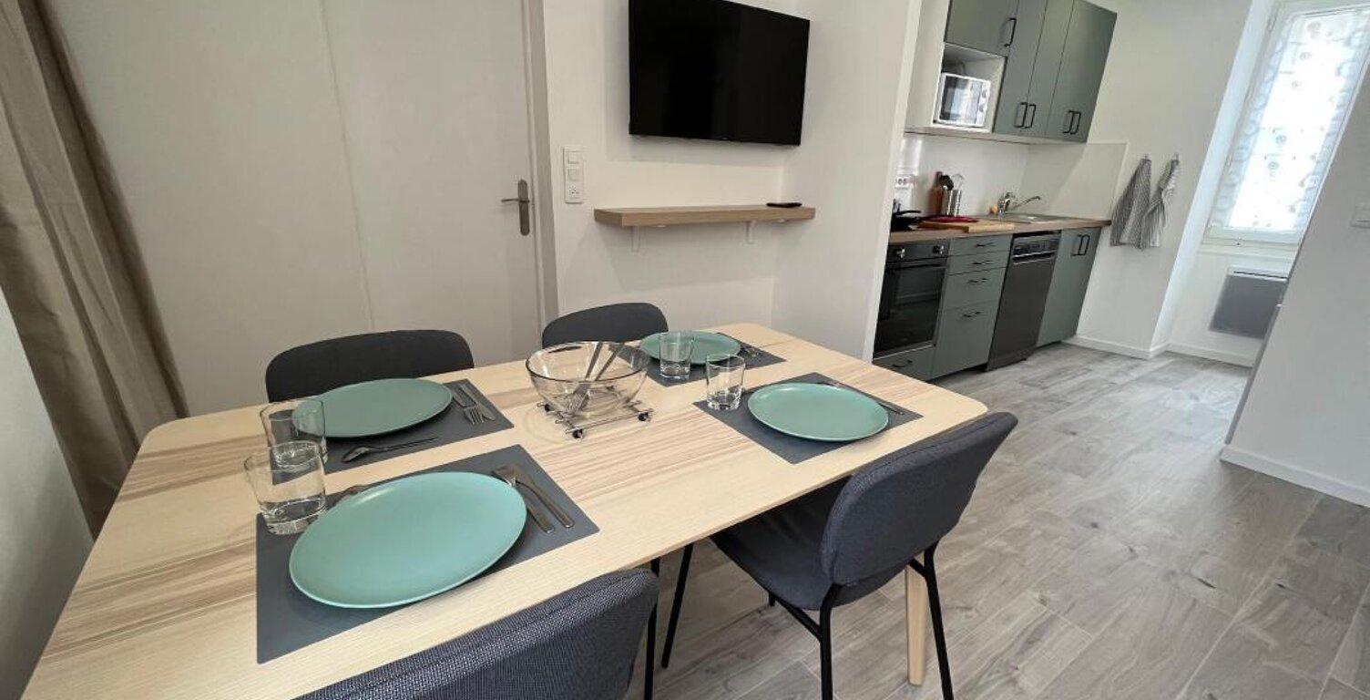 Appartement À Louer — photo 1