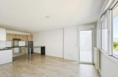 Appartement à vendre à Aytré, 52m2, 1 chambre, balcon, ascenseur et parking — photo du bien