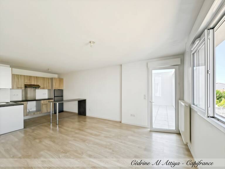 Appartement à vendre à Aytré, 52m2, 1 chambre, balcon, ascenseur et parking — photo 1