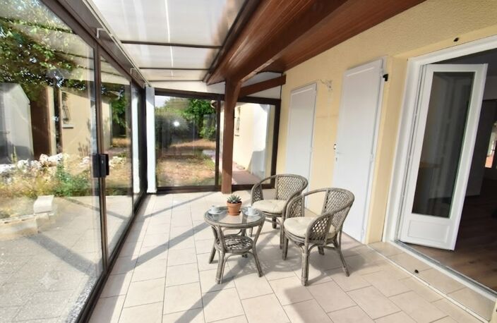 Maison à vendre 4 pièces plain pied (16) LA COURONNE, 4 chambres et terrain — photo 4