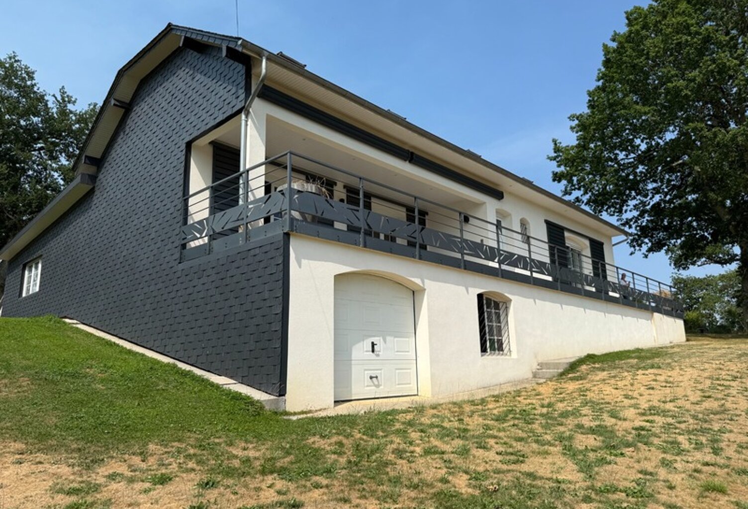 Superbe villa en position dominante aux portes de LOURDES ! — photo 1