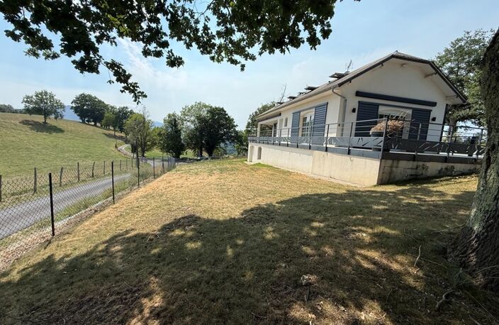 Superbe villa en position dominante aux portes de LOURDES ! — photo 3