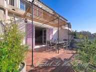 Charmante marina avec 03 chambres en duplex à vendre à Aigues-Mortes (30220) — photo 3