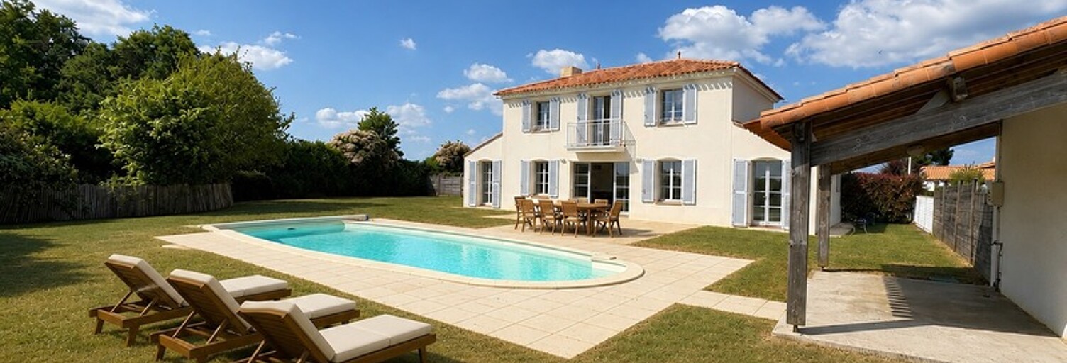 Maison 5 Pièces 135 m² à vendre à Coëx (85220)