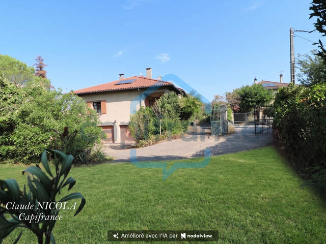 Maison à vendre 7 pièces BOURG DE PEAGE (26) — photo du bien