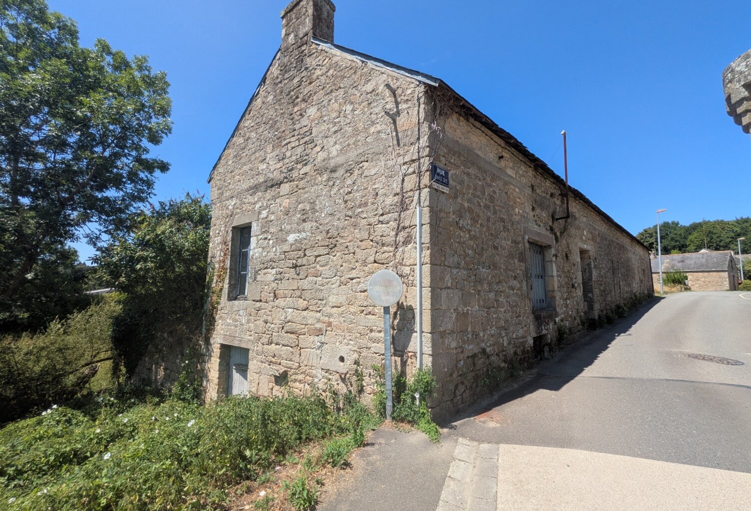 GUEMENE SUR SCORFF LONGÈRE DE 180M² ENVIRON 3 PIÈCES PARCELLE DE 1087M² ENVIRON — photo 1