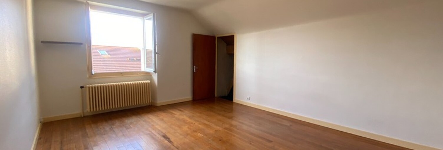 Appartement 4 Pièces 220 m² à vendre à Saint-Jean-de-Gonville (01630)