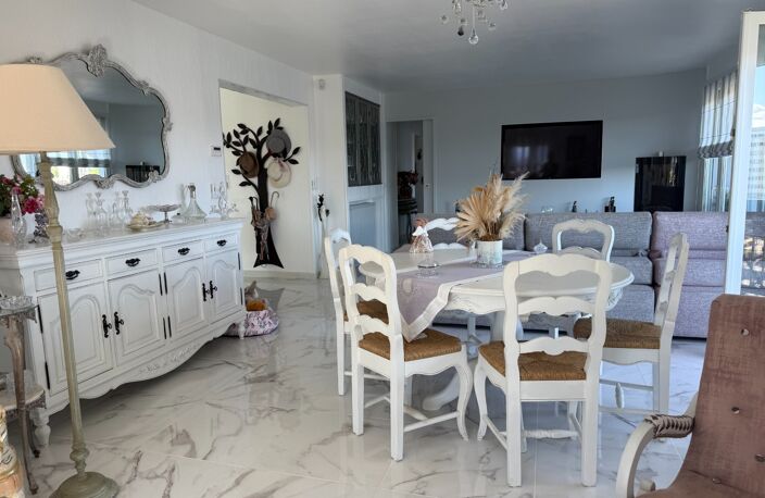 TARBES (65) - Dernier étage - Appartement d'exception de 130 m2 avec balcons — photo 4
