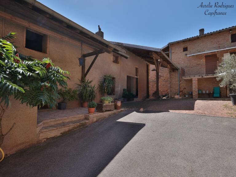 Maison à vendre 8 pièces VERGISSON (71) — photo 1