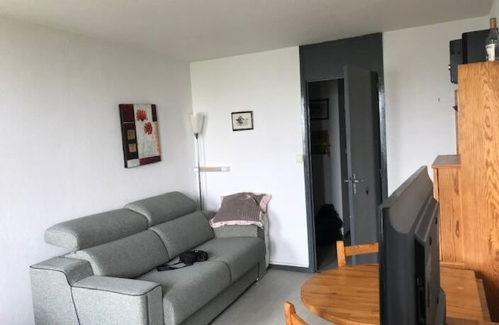 Studio au pied des pistes avec balcon et cellier dans la station de la MONGIE dans les Hautes Pyrénées — photo 2