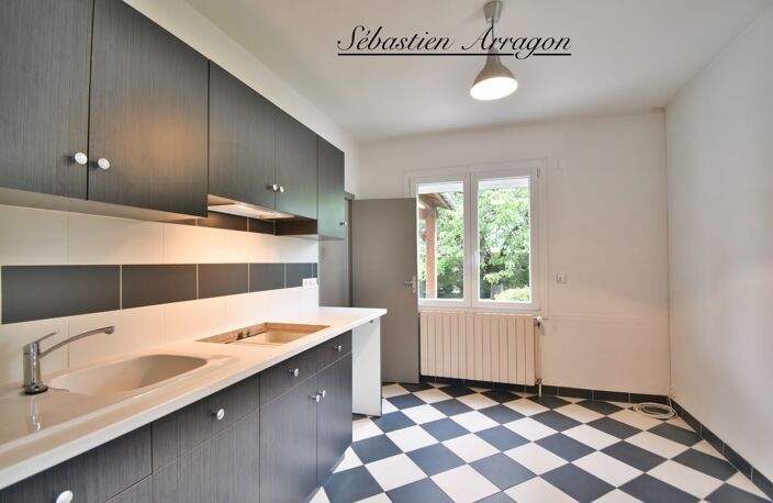 Maison rénovée 110 m² – 3 chambres – jardin 790 m² – quartier calme Villeneuve-sur-Lot (47)- coup de cœur assuré — photo 3