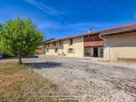 Longère avec double garage et dépendances — photo 3