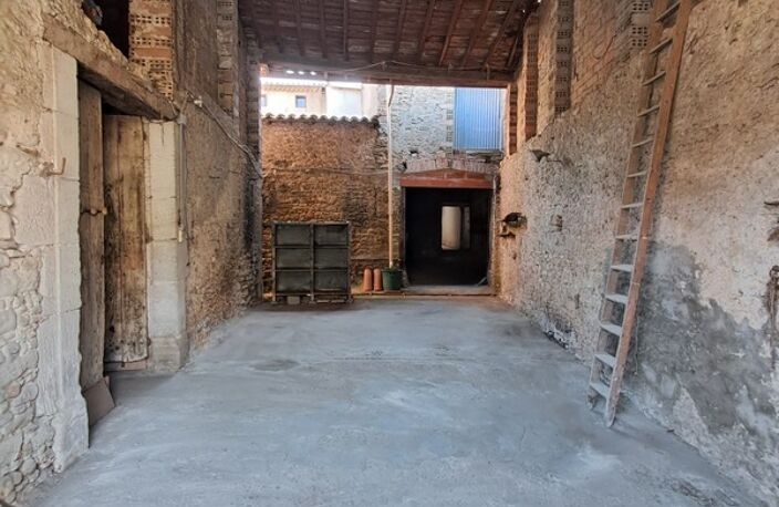 Maison de village traversante, grand garage, grange et fort potentiel – Pexiora — photo 2