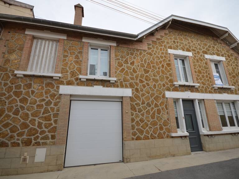 À 10 min d’Epernay (51) à vendre ancienne maison de vigneron entierrement rénovée — photo 1