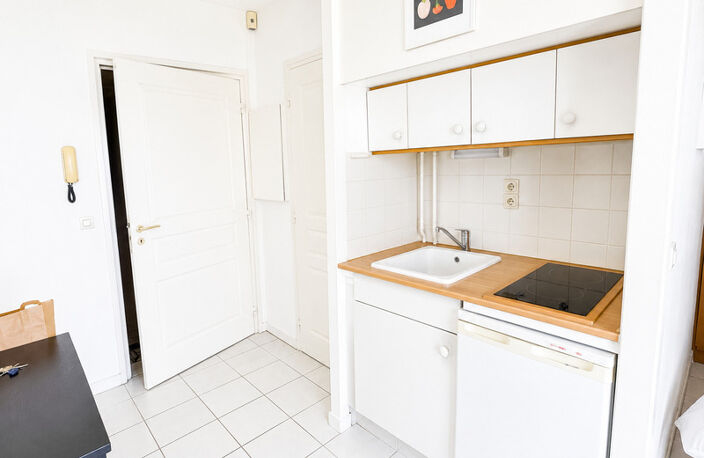 À vendre – T1 bis avec terrasse et cave à Ciboure — photo 2