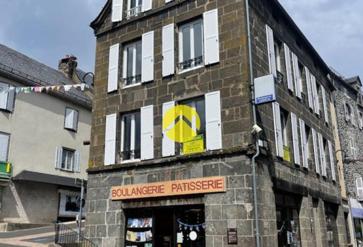IMMEUBLE de RAPPORT — photo 1