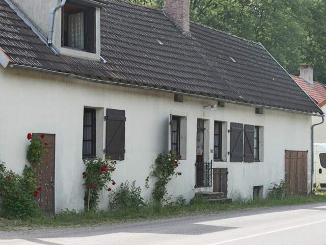 Maison ancienne dans un hameau du parc du Morvan — photo du bien