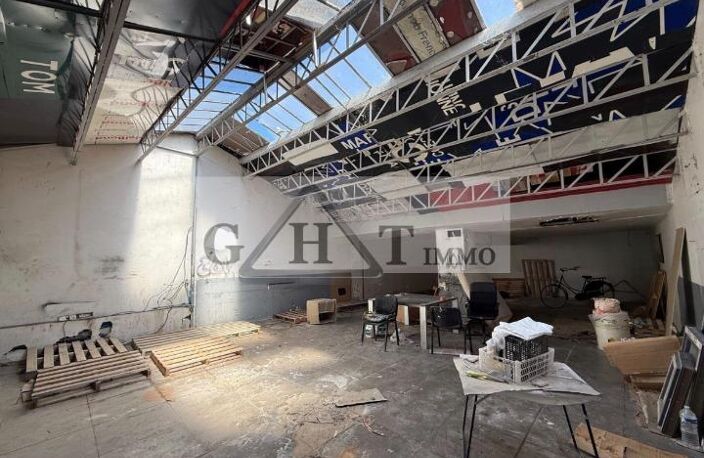 ENTREPOT A VENDRE DE 200 M2 ENVIRON SUR PANTIN ! — photo 3