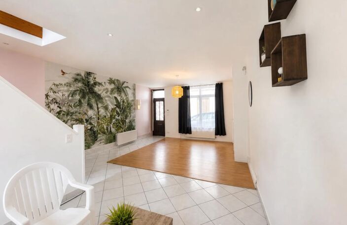 Entre patrimoine et vie de quartier — Maison 4 pièces de 105 m² — photo 2