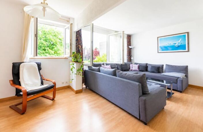 Maison de ville - 5 pièces de 101 m² à Coignières — photo 2