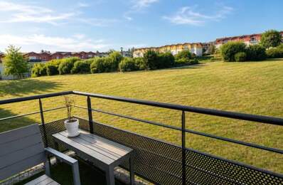 Appartement T3 de 58,27 m² avec balcon, logement libre — photo du bien