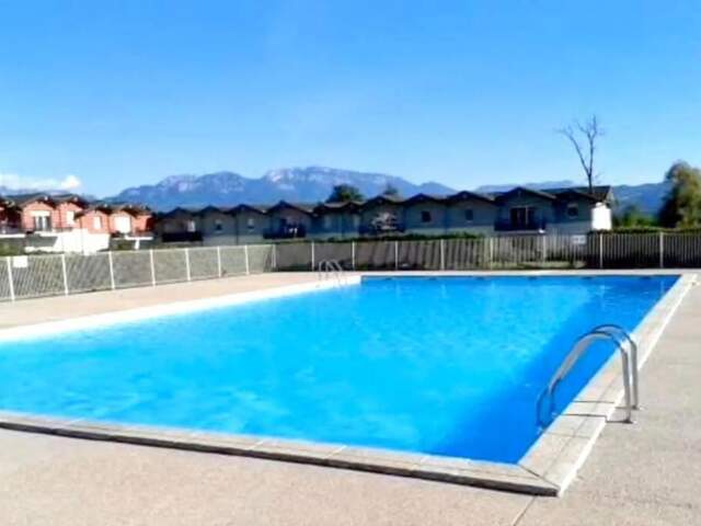 Appartement T3 de 58,27 m² avec balcon et piscine — photo du bien