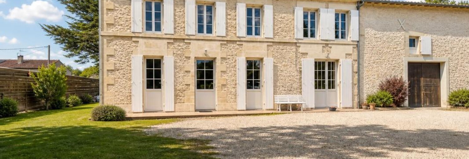 Maison 7 Pièces 141 m² à vendre à Saint-Symphorien (79270)